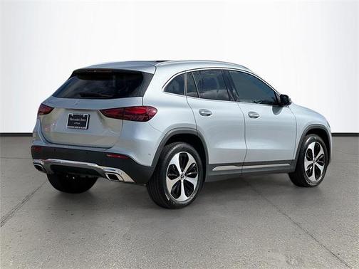2025 Mercedes-Benz GLA 250 Base