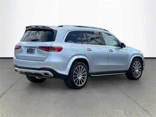 2022 Mercedes-Benz GLS 450 4MATIC