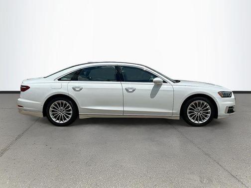 Glacier White Metallic 2020 Audi A8 L 60