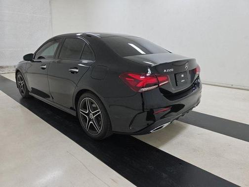 2022 Mercedes-Benz A-Class A 220