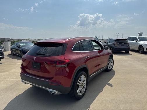 2021 Mercedes-Benz GLA 250 Base 4MATIC
