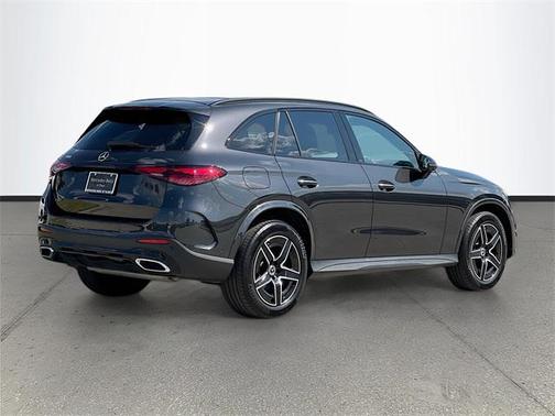 2025 Mercedes-Benz GLC 300 Base