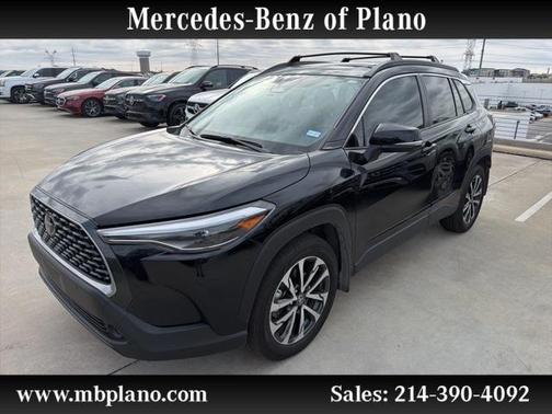 2024 Toyota Corolla Cross XLE