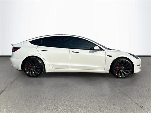 2023 Tesla Model 3 Performance