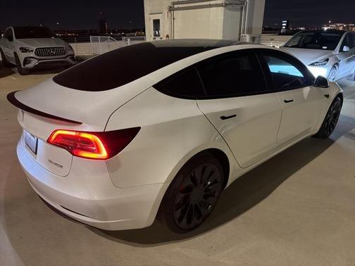 2023 Tesla Model 3 Performance