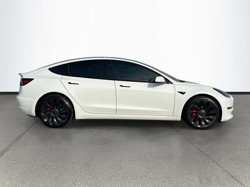 2023 Tesla Model 3 Performance