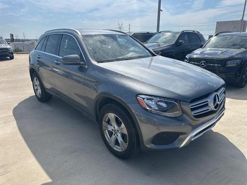 2017 Mercedes-Benz GLC 300 Base