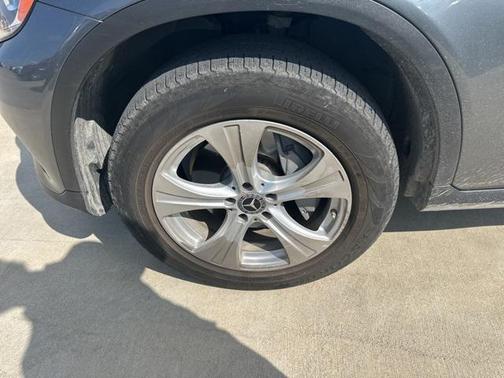 2017 Mercedes-Benz GLC 300 Base