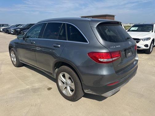 2017 Mercedes-Benz GLC 300 Base