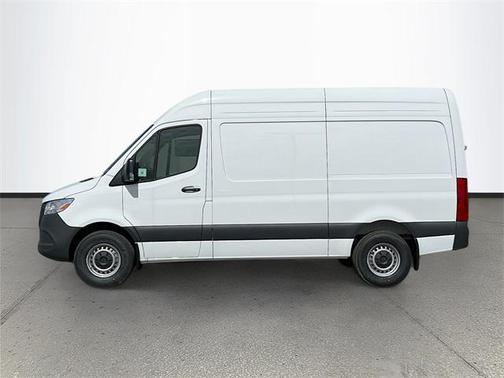 2025 Mercedes-Benz Sprinter 2500 Standard Roof