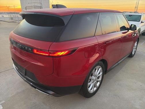 2025 Land Rover Range Rover Sport SE