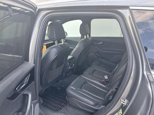 2017 Audi Q7 3.0T Prestige