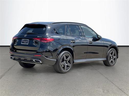 2025 Mercedes-Benz GLC 300 4MATIC