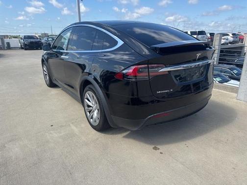 2018 Tesla Model X 75D