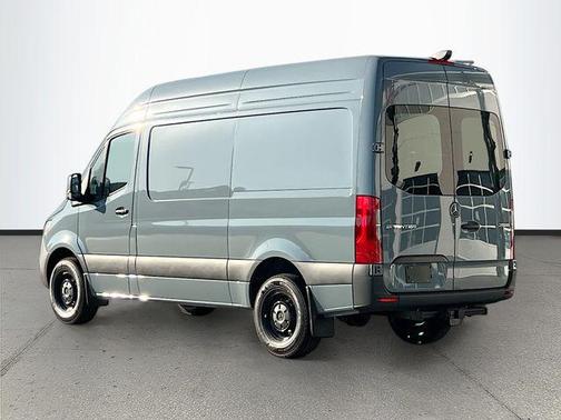 2026 Mercedes-Benz Sprinter 2500 Standard Roof