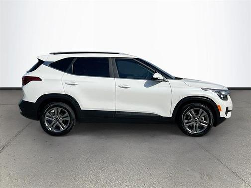 2022 Kia Seltos S