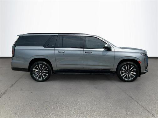 2022 Cadillac Escalade ESV Sport
