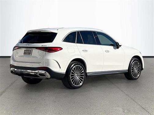2025 Mercedes-Benz GLC 300 4MATIC