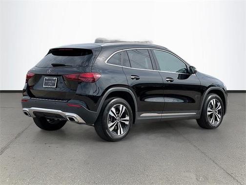 2025 Mercedes-Benz GLA 250 Base