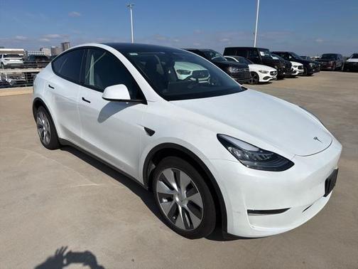 2023 Tesla Model Y Long Range Dual Motor All-Wheel Drive
