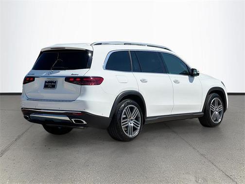 2025 Mercedes-Benz GLS 450 4MATIC