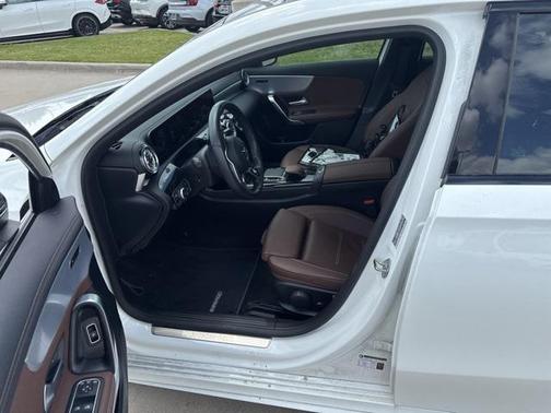 2022 Mercedes-Benz A-Class A 220