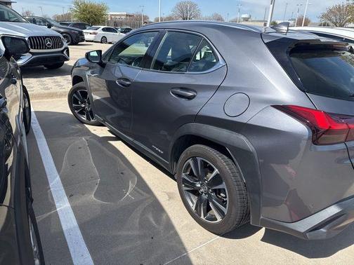 2021 Lexus UX 250h Base
