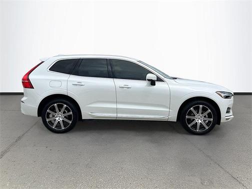2021 Volvo XC60 T5 Inscription