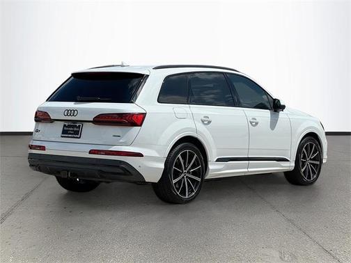 2023 Audi Q7 55 Prestige