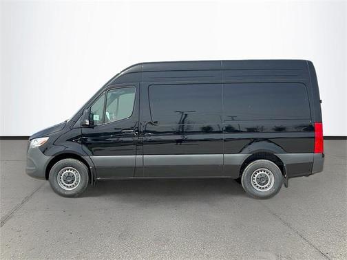 2025 Mercedes-Benz Sprinter 2500 Cargo 144 WB