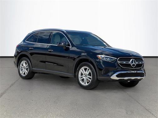 2025 Mercedes-Benz GLC 300 4MATIC