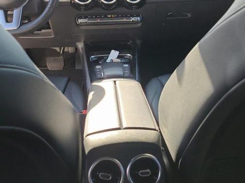 2022 Mercedes-Benz GLB 250 4MATIC