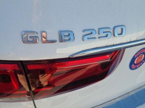 2022 Mercedes-Benz GLB 250 4MATIC