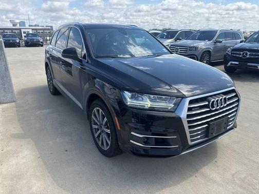2019 Audi Q7 55 Prestige