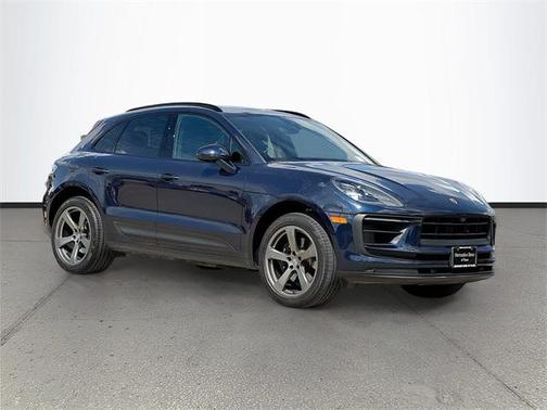 2022 Porsche Macan S