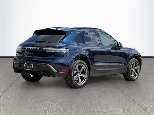2022 Porsche Macan S