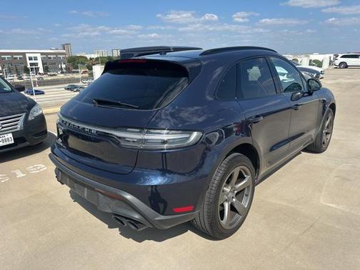 2022 Porsche Macan S