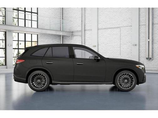 MANUFAKTUR exclusive graphite grey magno 2026 Mercedes-Benz GLC 300 Base