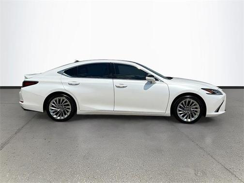 2023 Lexus ES 350 Ultra Luxury