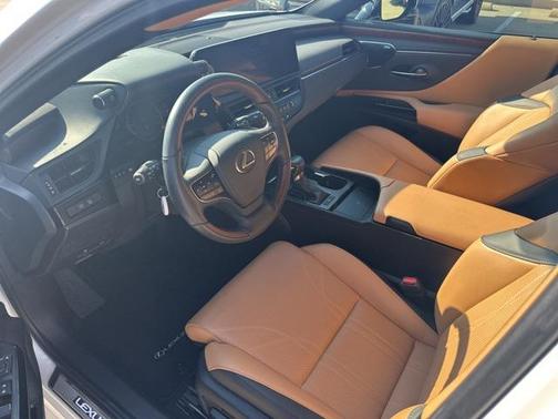 2023 Lexus ES 350 Ultra Luxury