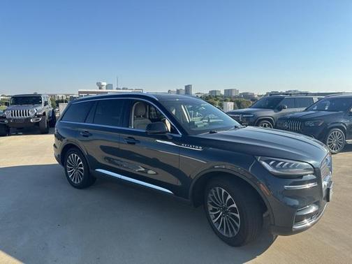 2022 Lincoln Aviator Reserve
