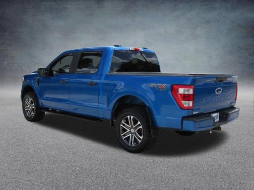 Blue Metallic 2021 Ford F-150 XL