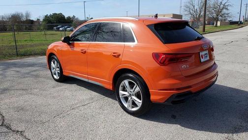 Pulse Orange 2022 Audi Q3 45 S line Premium