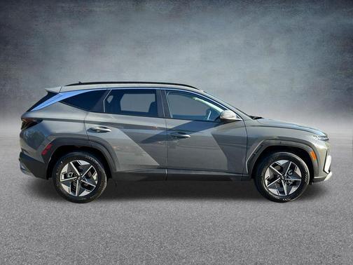 Gray 2025 Hyundai TUCSON SEL