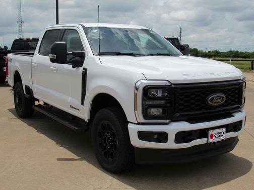 Oxford White 2026 Ford F-250 XLT