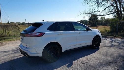 2020 Ford Edge ST