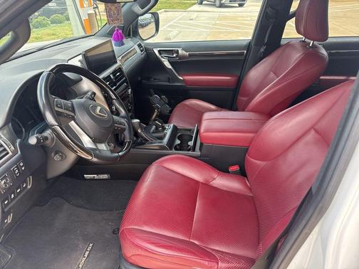 White Pearl 2023 Lexus GX 460 Luxury