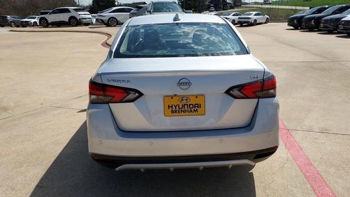 2023 Nissan Versa 1.6 SV