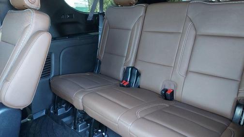 2022 Chevrolet Suburban High Country