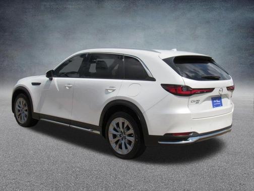 Rhodium White Metallic 2024 Mazda CX-90 Premium Plus